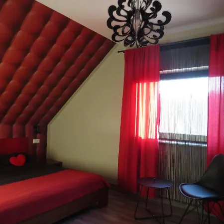 Cudodomek W Mrozach Wielkich Kolo Elku فيلة اوك