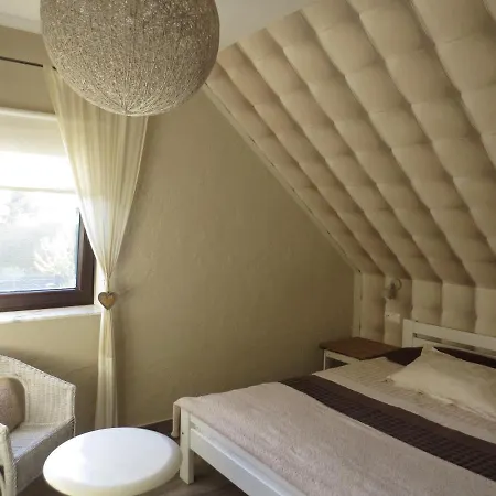 Cudodomek W Mrozach Wielkich Kolo Elku *