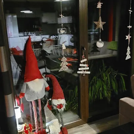 Cudodomek W Mrozach Wielkich Kolo Elku *